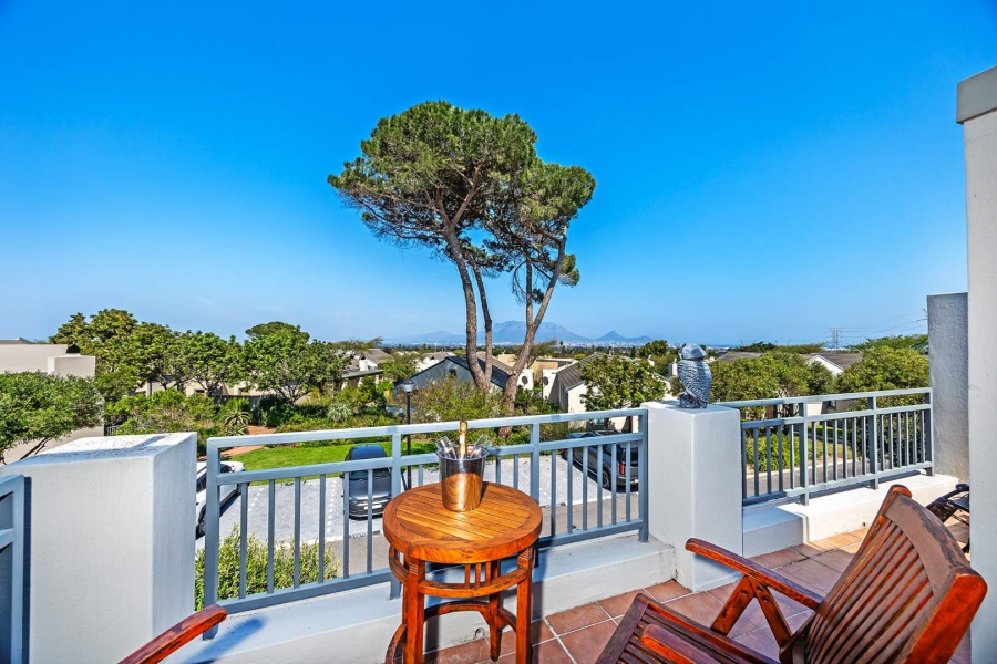3 Bedroom Property for Sale in Baronetcy Western Cape